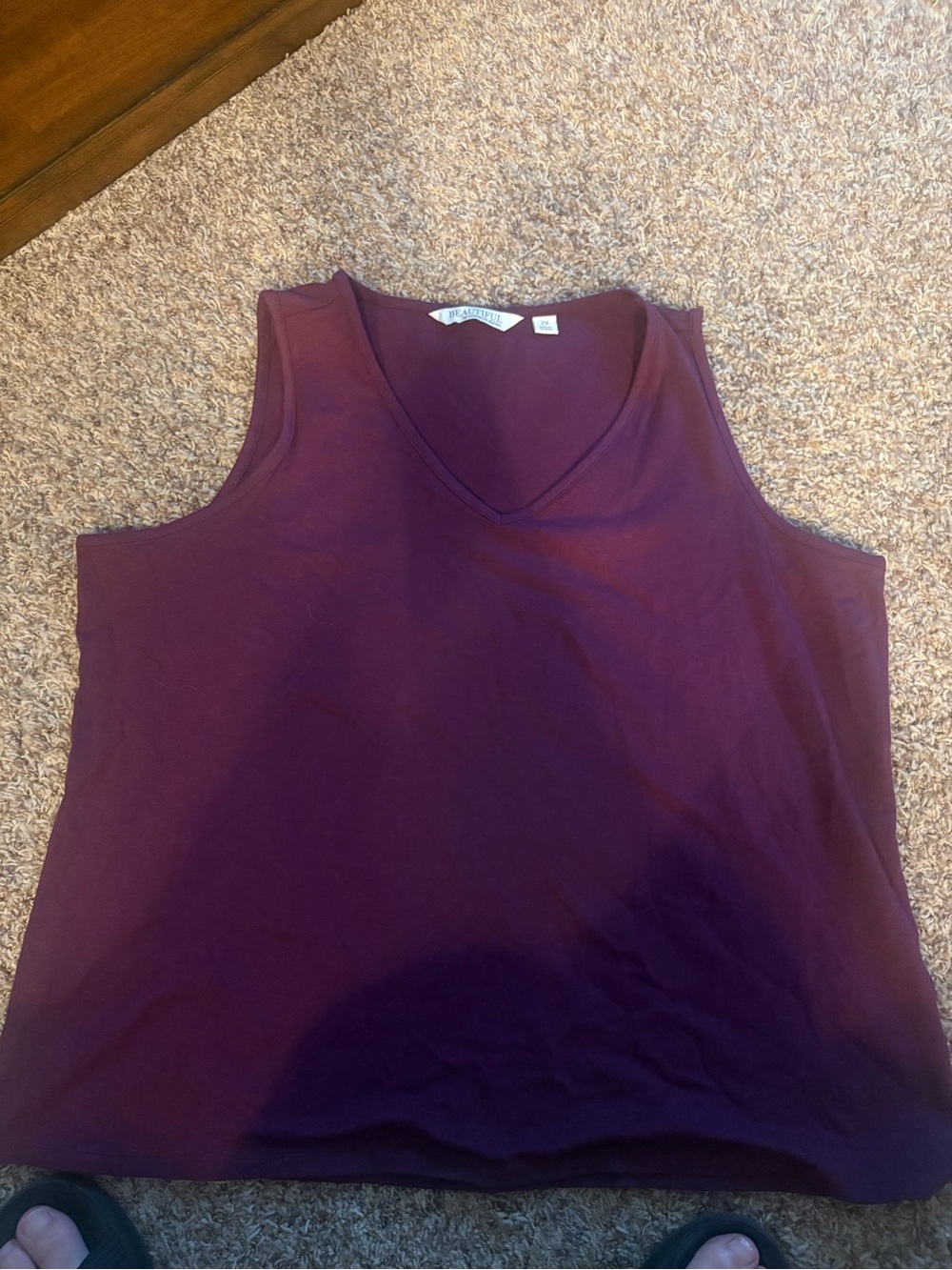 Classic V-Neck Sleeveless Tank in Plum